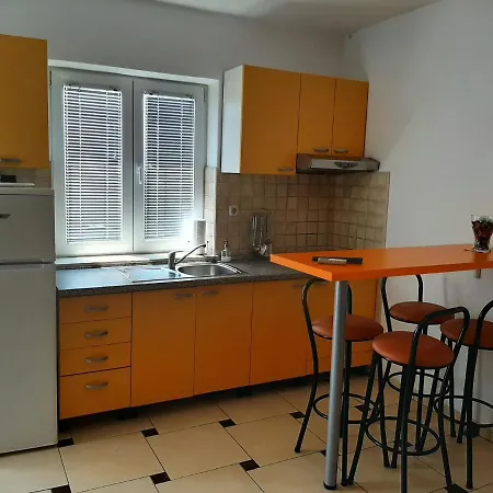 Apartments Bruna - 300M From Beach *