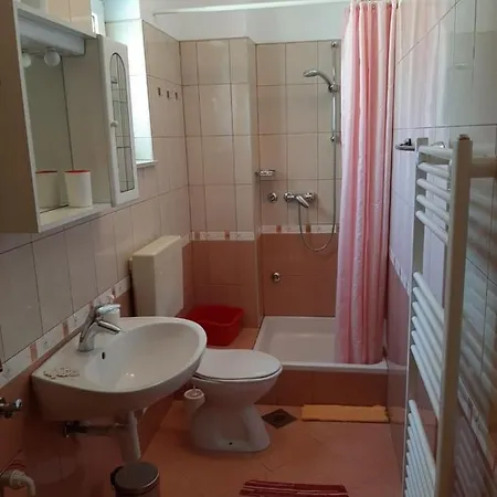 Apartments Bruna - 300M From Beach Apartment