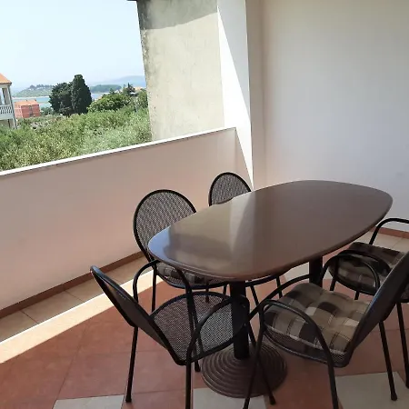 Apartments Bruna - 300M From Beach Apartment