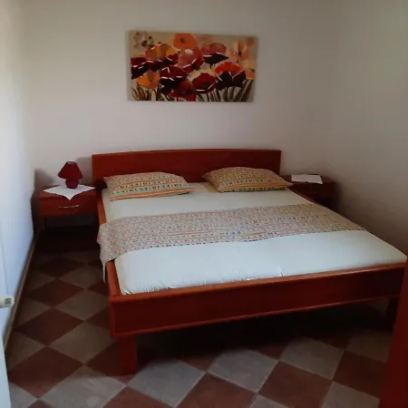 Apartments Bruna - 300M From Beach